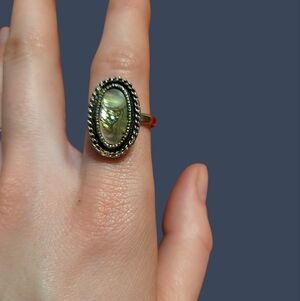 Sarah Cov. Adjustable Ring
